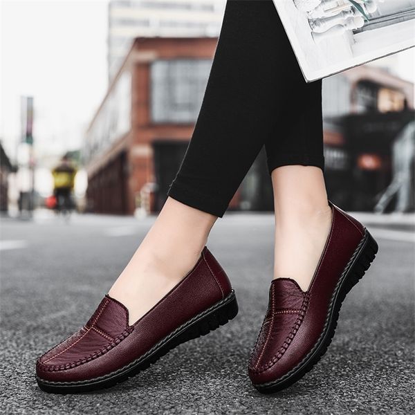 summer women casual shoes leather designer women sneakers slip-on ladies loafers shoes lightweight mom's moccasins zapatos mujer 220507, Black
summer women casual shoes leather designer women sneakers slip-on ladies loafers shoes lightweight mom's moccasins zapatos mujer 220507, Black