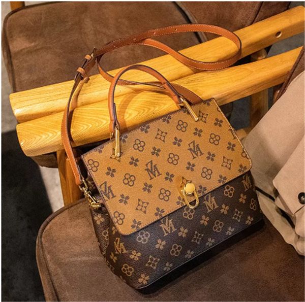 retro luxury design one shoulder crossbody bag 2022 fashion printed small square bags women's matching colors handbags, Black
retro luxury design one shoulder crossbody bag 2022 fashion printed small square bags women's matching colors handbags, Black