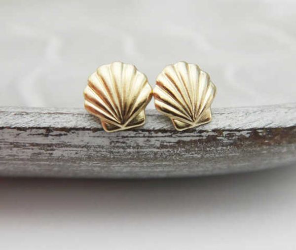 30pair gold silver sea clam shell earrings seashell stud earrings beach conch earrings nautical ariel mermaid studs jewelry, Golden;silver
30pair gold silver sea clam shell earrings seashell stud earrings beach conch earrings nautical ariel mermaid studs jewelry, Golden;silver