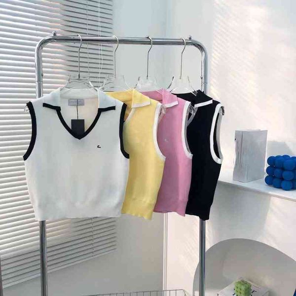 women's t-shirt 2022 spring and summer new small label embroidery contrast lapel v-neck, White
women's t-shirt 2022 spring and summer new small label embroidery contrast lapel v-neck, White