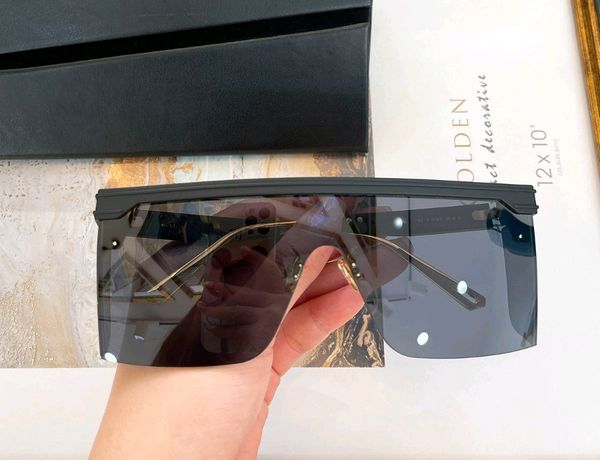 design mask sunglasses for women men matte black side protect sun shades sonnenbrille gafas de sol uv400 protection with box, White;black
design mask sunglasses for women men matte black side protect sun shades sonnenbrille gafas de sol uv400 protection with box, White;black