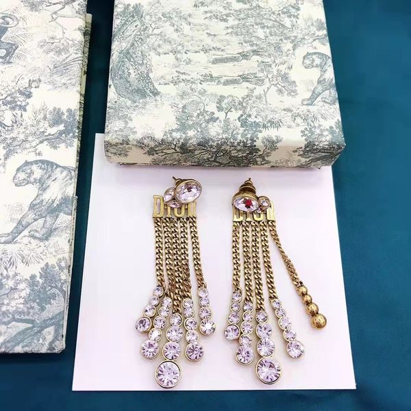 2022 new d family di wheat ear round drill tassel letter earrings female fashion water drop, Golden
2022 new d family di wheat ear round drill tassel letter earrings female fashion water drop, Golden