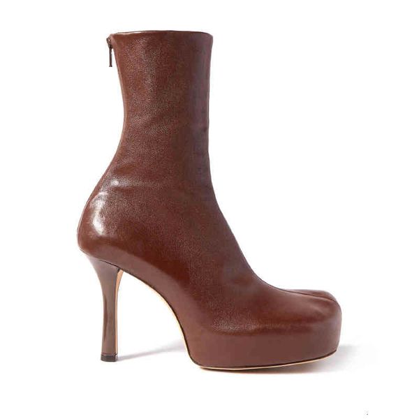 boots brown 100mm high heel bold chunky platform boots calfskin leather shoes ankle boot stiletto heels square toes booties luxury designers, Black
boots brown 100mm high heel bold chunky platform boots calfskin leather shoes ankle boot stiletto heels square toes booties luxury designers, Black
