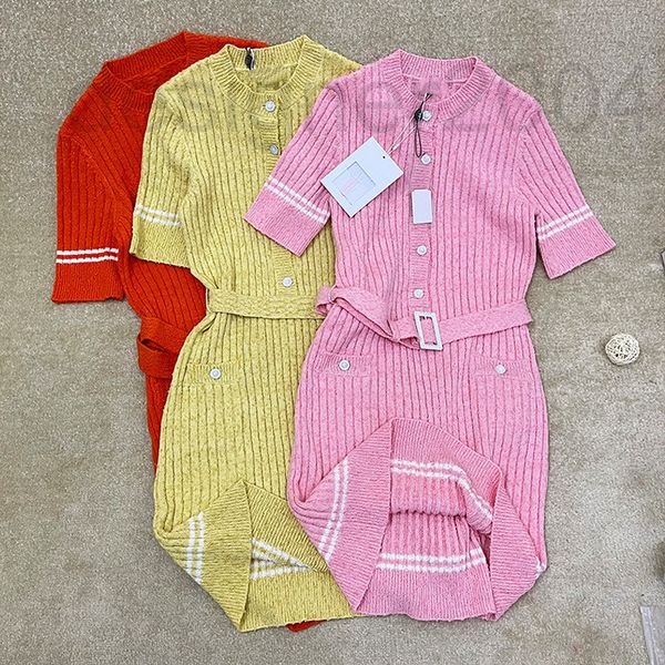 casual dresses designer spring and summer 2022 new small fragrance pink yellow purple single breasted slim fit long sleeve knitted cardigan, Black;gray
casual dresses designer spring and summer 2022 new small fragrance pink yellow purple single breasted slim fit long sleeve knitted cardigan, Black;gray