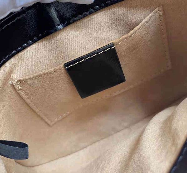 2022 new jackie urban simple 1961 series handbag casual and versatile one shoulder messenger portable women's bag
2022 new jackie urban simple 1961 series handbag casual and versatile one shoulder messenger portable women's bag