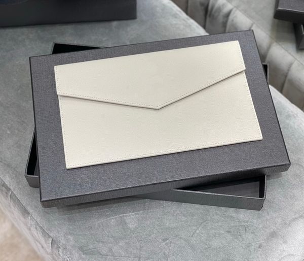 women caviar envelope bag handbag evening clutch genuine leather fashion gorgeous with box white black beige red
women caviar envelope bag handbag evening clutch genuine leather fashion gorgeous with box white black beige red