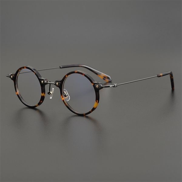 60% outlet online store pure titanium ultra light women's round frame anti blue light men's myopia glasses frame can be matched wi, White;black
60% outlet online store pure titanium ultra light women's round frame anti blue light men's myopia glasses frame can be matched wi, White;black