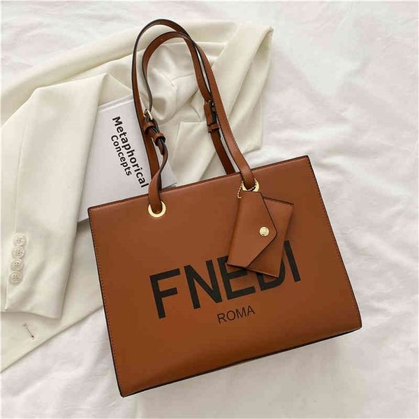 family horizontal style fashion standard large capacity one women's high-grade sense tote women's design purses online
family horizontal style fashion standard large capacity one women's high-grade sense tote women's design purses online