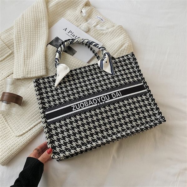 new autumn women's fashion texture lock hand single armpit small square snl5 purses outlet online
new autumn women's fashion texture lock hand single armpit small square snl5 purses outlet online