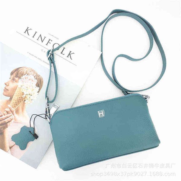 h family first layer cowhide large litchi pattern women's bag single shoulder menger leather hand simple
h family first layer cowhide large litchi pattern women's bag single shoulder menger leather hand simple