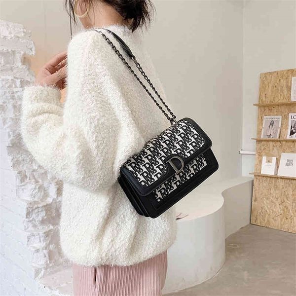 60% off trendy bags 2022 new designer handbags factory store popular style small square good quality
60% off trendy bags 2022 new designer handbags factory store popular style small square good quality