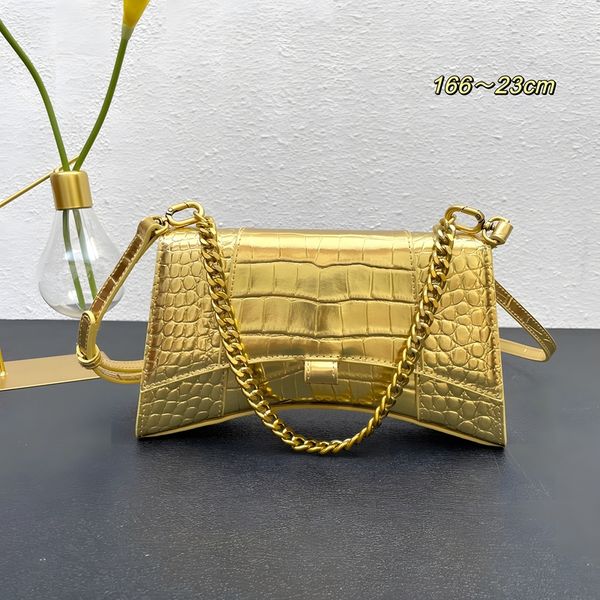 2022 fashion designer bags women shoulder bag crocodile pattern leather female luxury messenger handbag woman crossbody tote
2022 fashion designer bags women shoulder bag crocodile pattern leather female luxury messenger handbag woman crossbody tote