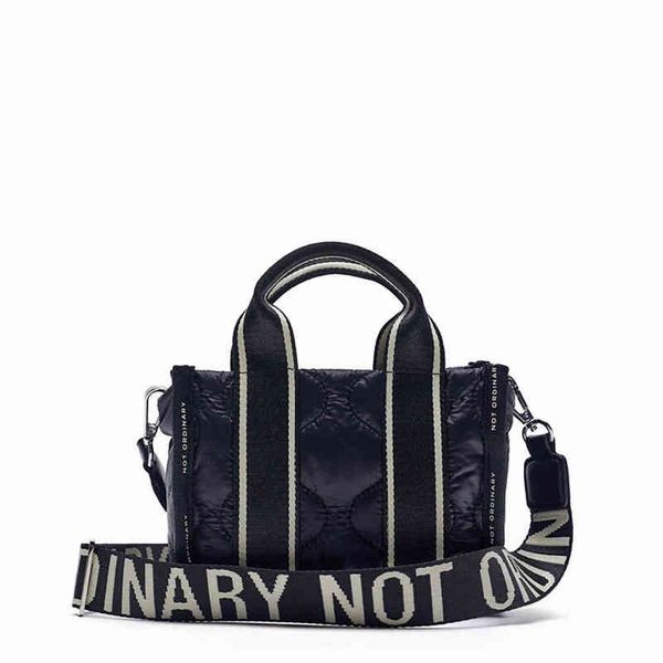 bandolera acolchada para mujer, bolso de mano acolchado, de algodn, de nailon negro, 220427
bandolera acolchada para mujer, bolso de mano acolchado, de algodn, de nailon negro, 220427