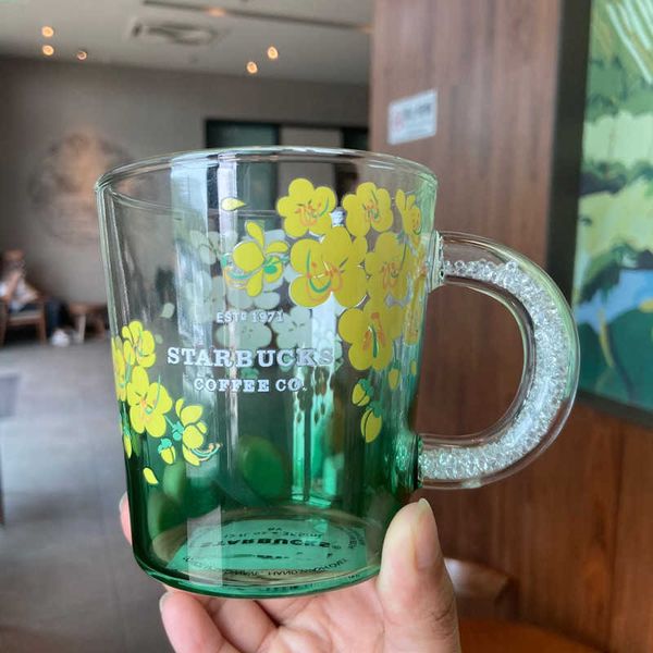 starbucks cup thai gold chain flower glass small fresh white diamond water cup light green color deskcup gift
starbucks cup thai gold chain flower glass small fresh white diamond water cup light green color deskcup gift