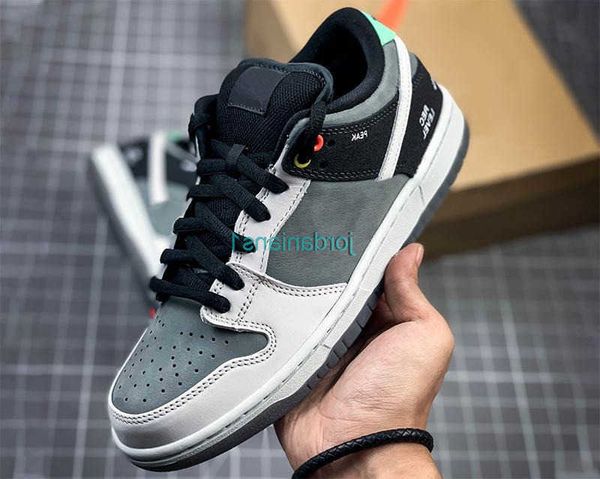 shoes low camcorder running outdoor sneakers sports original fast delivery 
shoes low camcorder running outdoor sneakers sports original fast delivery