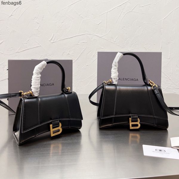 fashion bags balencaigass bag italy crocodile designer handbags 2022 handbag hourglass single shoulder messenger hsdw
fashion bags balencaigass bag italy crocodile designer handbags 2022 handbag hourglass single shoulder messenger hsdw