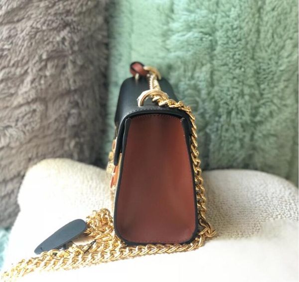 designer bags woman fashion chain handbags shoulder bag designers handbag lady genuine leather banquet black wite messenger crossbody bag wi
designer bags woman fashion chain handbags shoulder bag designers handbag lady genuine leather banquet black wite messenger crossbody bag wi