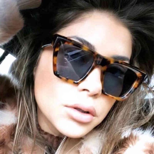 2021 new cat eye sunglass women fashion oversized rivet square lens vintage glass men shad retro black sunglass, White;black
2021 new cat eye sunglass women fashion oversized rivet square lens vintage glass men shad retro black sunglass, White;black