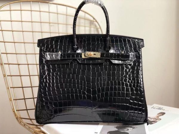 5a 022 handbag luxurys fashion brand women bags famous handbags with shoulder straps and packing box
5a 022 handbag luxurys fashion brand women bags famous handbags with shoulder straps and packing box