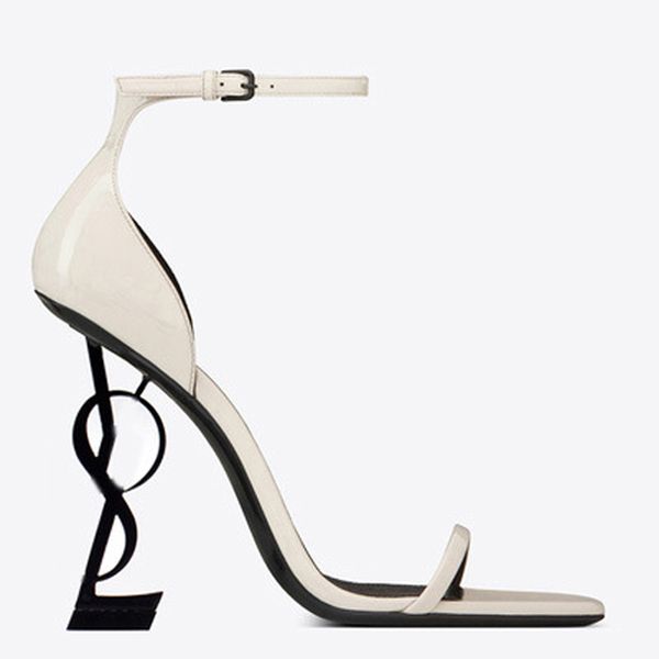 fashion women sandals pumps senior black metal letters elegant paris lady wedding party patent leather classic ankle strap design popular hi
fashion women sandals pumps senior black metal letters elegant paris lady wedding party patent leather classic ankle strap design popular hi