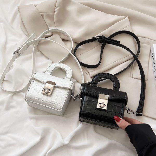 designer bags mini lipstick for women 2022 summer new fashion stone pattern portable diagonal headset trend
designer bags mini lipstick for women 2022 summer new fashion stone pattern portable diagonal headset trend