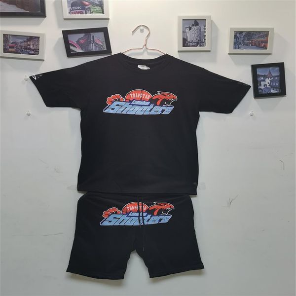 summer 2022 men's trapstar london chenille t shirt shooter black cotton tracksuit set printed street couple dress s-2xl2576, White;black
summer 2022 men's trapstar london chenille t shirt shooter black cotton tracksuit set printed street couple dress s-2xl2576, White;black