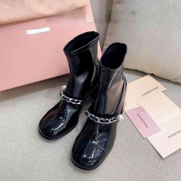 mium's same short new round head chain pearl martin thick ankle boots high heel elastic boots, Black
mium's same short new round head chain pearl martin thick ankle boots high heel elastic boots, Black
