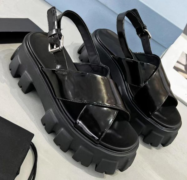 woman sandals slippers monolith cloudbust thunder luxury slides summer flat trendy leather rubber sandal mens beach slide tory a4, Black
woman sandals slippers monolith cloudbust thunder luxury slides summer flat trendy leather rubber sandal mens beach slide tory a4, Black