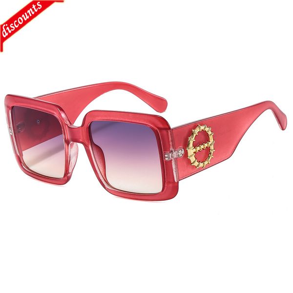 men's women's fashion trend brand sunglasses wholesale personalized contrast new large frame outdoor wide, White;black
men's women's fashion trend brand sunglasses wholesale personalized contrast new large frame outdoor wide, White;black
