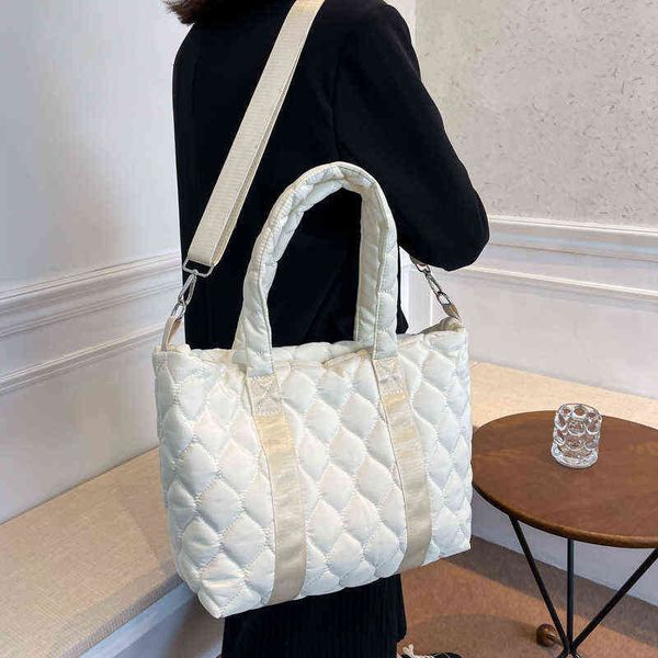 winter velvet casual totes luxury shoulder handbag women winter flannelette warm women crossbody shopping totes bag large 220505
winter velvet casual totes luxury shoulder handbag women winter flannelette warm women crossbody shopping totes bag large 220505