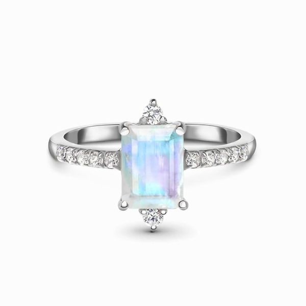 fashion luxury moonstone wedding ring for women opal rings trend elegant engagement jewelry rings, Golden;silver
fashion luxury moonstone wedding ring for women opal rings trend elegant engagement jewelry rings, Golden;silver