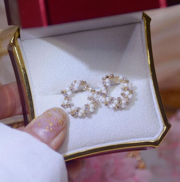 stud s925 silver needle exquisite flashing diamond zircon pearl diy winding design 14k gold-plated fashion jewelry accessories, Golden;silver
stud s925 silver needle exquisite flashing diamond zircon pearl diy winding design 14k gold-plated fashion jewelry accessories, Golden;silver