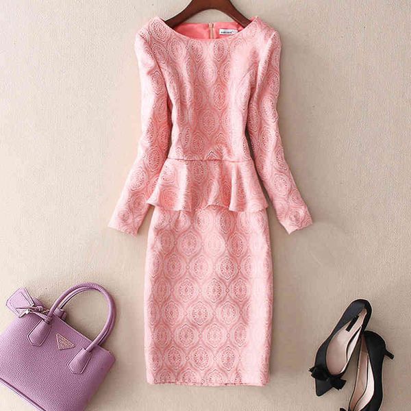 casual dresses dress autumn and winter clothes women's dress slim fitting long sleeve round neck professional jacquard hip wrap skirt y, Black;gray 
casual dresses dress autumn and winter clothes women's dress slim fitting long sleeve round neck professional jacquard hip wrap skirt y, Black;gray