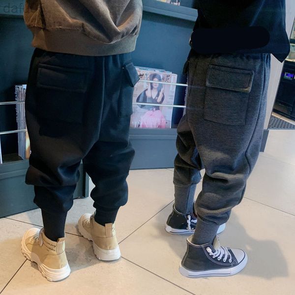 baby boys pants children autumn spring clothes pants solid children harem pants black grey back pockets cotton fashion l220808, Blue
baby boys pants children autumn spring clothes pants solid children harem pants black grey back pockets cotton fashion l220808, Blue
