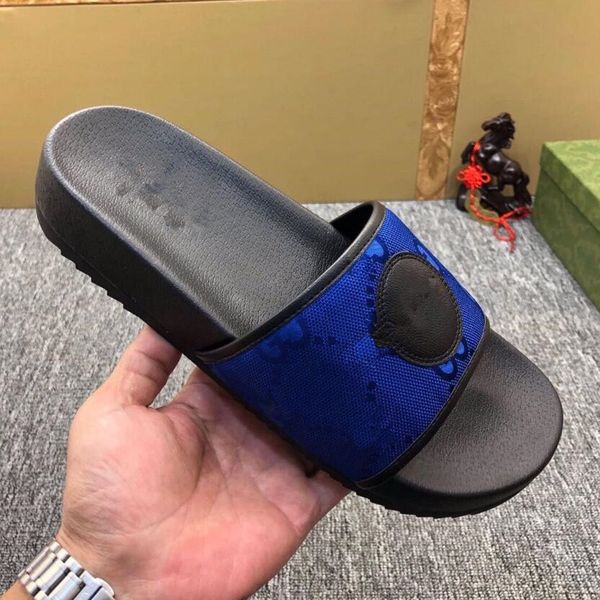 embroidered big letter slippers luxury designer women and men flat beach shoes flip-flops classic brand ladies outer wear sandals couples sl, Black
embroidered big letter slippers luxury designer women and men flat beach shoes flip-flops classic brand ladies outer wear sandals couples sl, Black