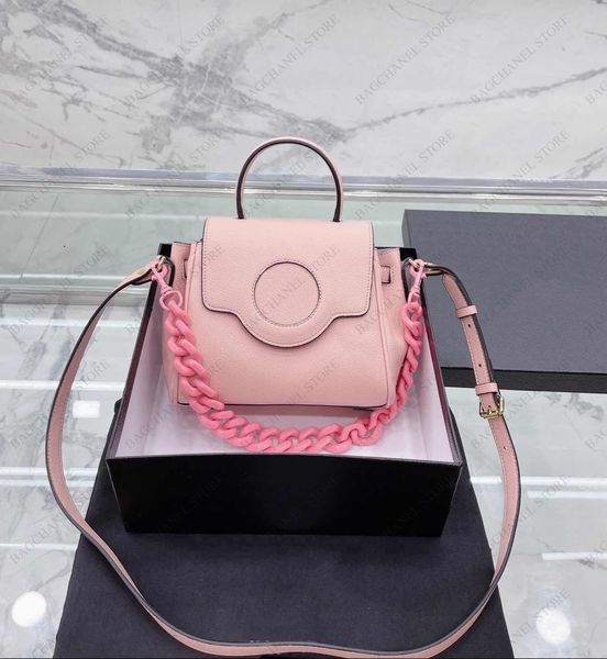 5a luxury shoulder bag designer bags women handbag fashion with thick chain lady temperament cross body bags high quality
5a luxury shoulder bag designer bags women handbag fashion with thick chain lady temperament cross body bags high quality