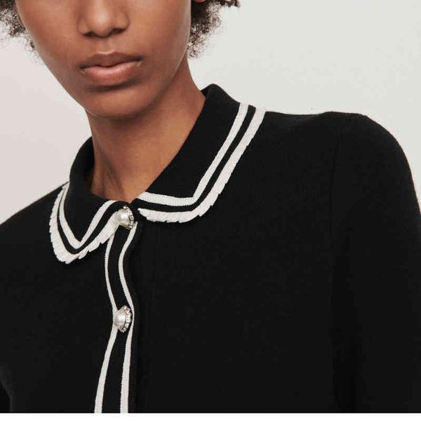 women's sweaters autumn and winter shop same knitting suit women's flounce pearl buckle small fragrance temperament skirt, White;black
women's sweaters autumn and winter shop same knitting suit women's flounce pearl buckle small fragrance temperament skirt, White;black