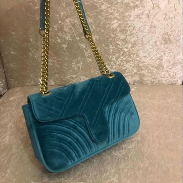 new luxury velvet shoulder bag designers solid color water ripple flip mini saddle bag thread fashion chain designer handbag women woody tot
new luxury velvet shoulder bag designers solid color water ripple flip mini saddle bag thread fashion chain designer handbag women woody tot
