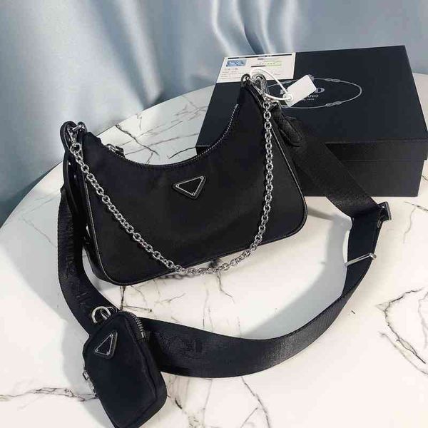 evening bags p family hobo single shoulder underarm bag nylon cloth cross link chain pra three in one women's yang mi same style 220211
evening bags p family hobo single shoulder underarm bag nylon cloth cross link chain pra three in one women's yang mi same style 220211
