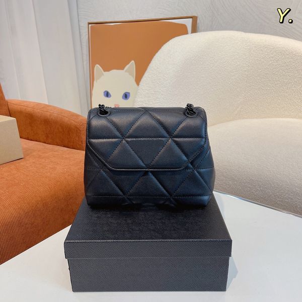 women's shoulder bags leather crossbody bags selling purses ladies handbags hobo wallets
women's shoulder bags leather crossbody bags selling purses ladies handbags hobo wallets