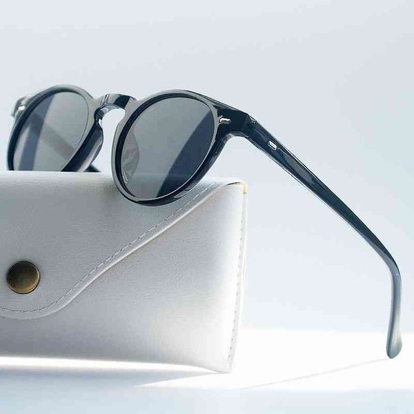 2022 round sunglass men brand vintage small sun glass ladi glass women luxury digner eyeglass uv400, White;black
2022 round sunglass men brand vintage small sun glass ladi glass women luxury digner eyeglass uv400, White;black