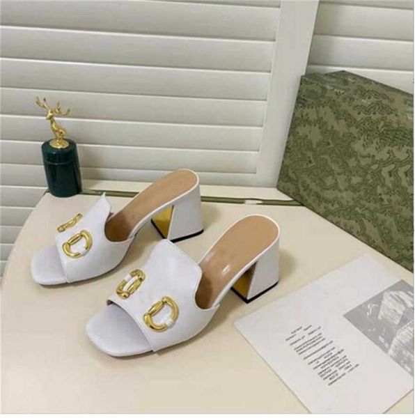 women slippers designer luxury womens for sandal fashion leather metal buckle leather slides beach slipper outdoor party sandals, Black
women slippers designer luxury womens for sandal fashion leather metal buckle leather slides beach slipper outdoor party sandals, Black