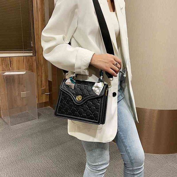super winter new belt single shoulder bag msenger handbag 2022 luxury brand fashion design women's sachet
super winter new belt single shoulder bag msenger handbag 2022 luxury brand fashion design women's sachet