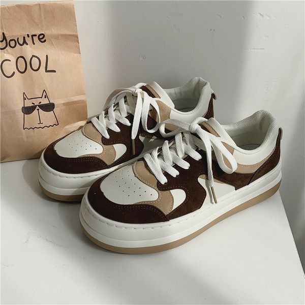 autumn color-blocking sports height-increasing shoes women's casual thick-soled boots ins super fire port style shoes fashion all-match, Black;white
autumn color-blocking sports height-increasing shoes women's casual thick-soled boots ins super fire port style shoes fashion all-match, Black;white