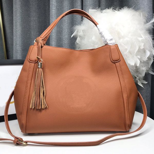 large tote bag hobos handbag single shoulder bags cross body hobo plain wallet genuine leather tassels fashion letter relief high-quality co
large tote bag hobos handbag single shoulder bags cross body hobo plain wallet genuine leather tassels fashion letter relief high-quality co