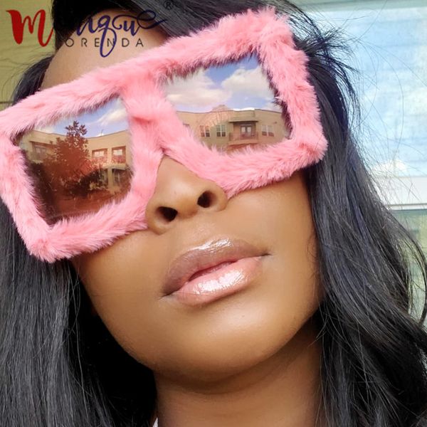 12 design kardashan fur sunglasses women luxury brand designer vintage platforms oversized punk sunglasses gafas de sol 220506, White;black
12 design kardashan fur sunglasses women luxury brand designer vintage platforms oversized punk sunglasses gafas de sol 220506, White;black