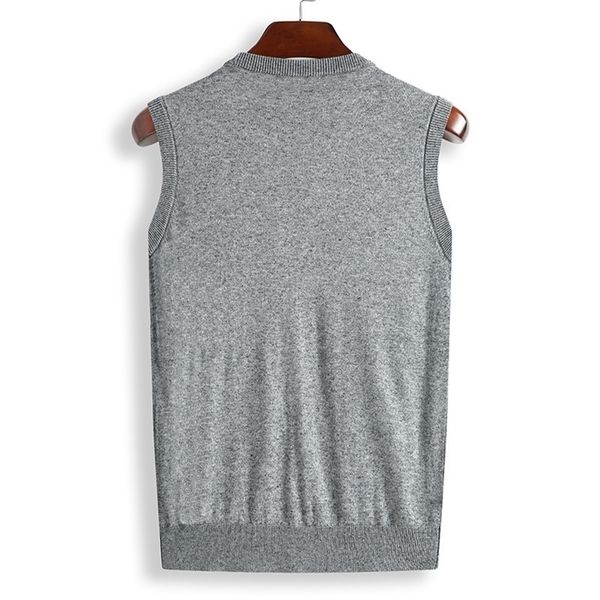quanbo spring autumn plus size men's sleeveless wool cardigan fat loose casual v-neck knitwear cardigan sweater 8xl 201203, White;black
quanbo spring autumn plus size men's sleeveless wool cardigan fat loose casual v-neck knitwear cardigan sweater 8xl 201203, White;black