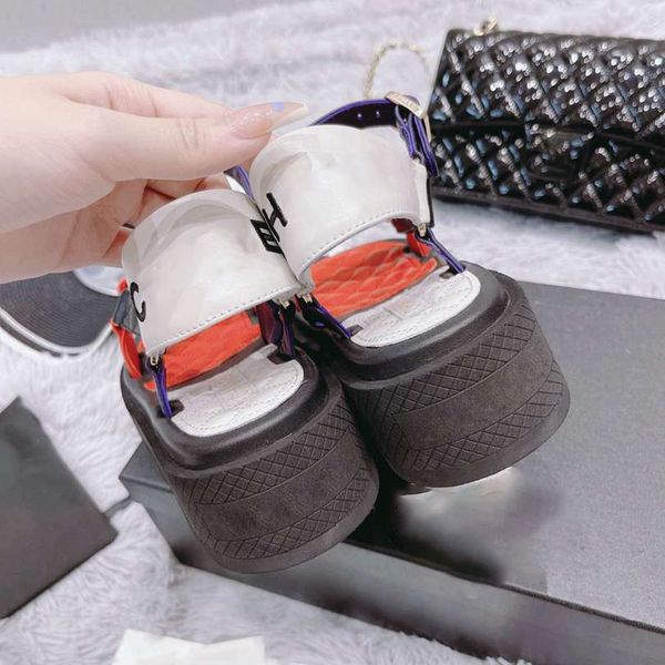2022 famous brand women's summer designer sandals casual buckle platform sandals for women girl paris classic luxury height increasing, Black
2022 famous brand women's summer designer sandals casual buckle platform sandals for women girl paris classic luxury height increasing, Black