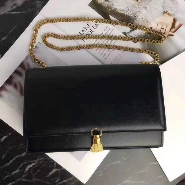 genuine leather dicky0750 designer bags tassel chain purse messenger fashion clutch envelope lady shoulder bag cowhide luxury handbag
genuine leather dicky0750 designer bags tassel chain purse messenger fashion clutch envelope lady shoulder bag cowhide luxury handbag