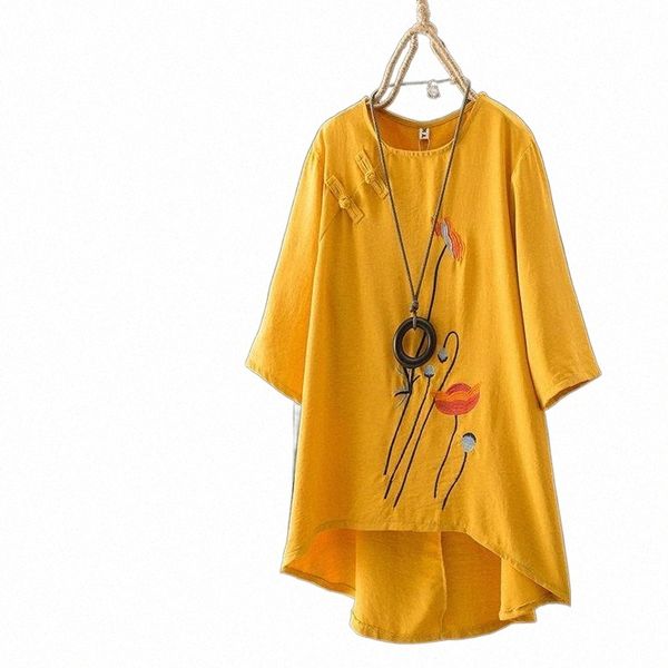 women's t-shirt yellow o-neck pullovers women tshirt vintage plate button fashion embroidery floral irregular female clothes 2022women, White
women's t-shirt yellow o-neck pullovers women tshirt vintage plate button fashion embroidery floral irregular female clothes 2022women, White